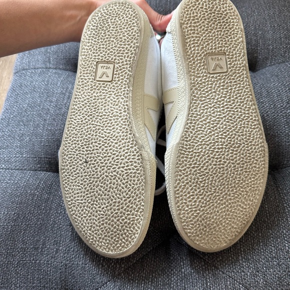 New Veja volley canvas white Pierre (US 5) - Picture 4 of 4